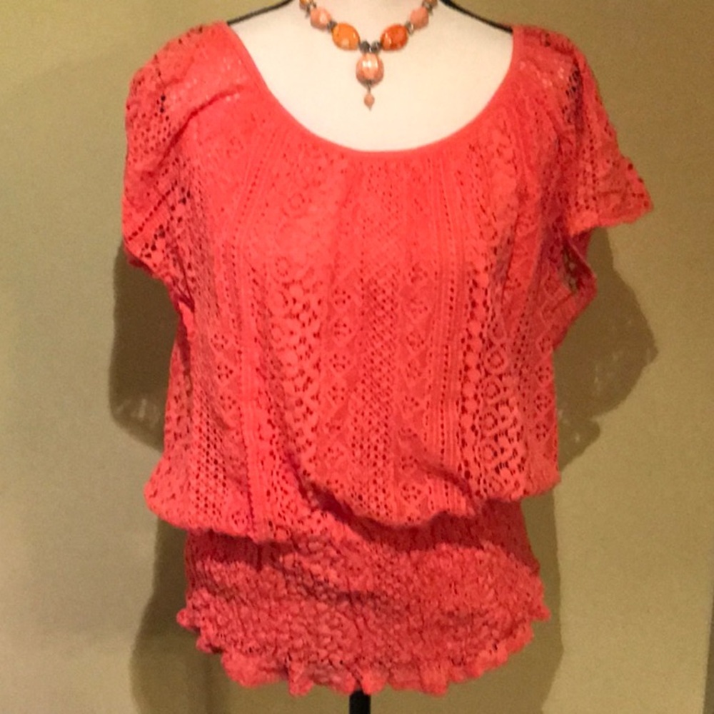 ROZ & ALI Coral Short Sleeve Laced Lined Blouse